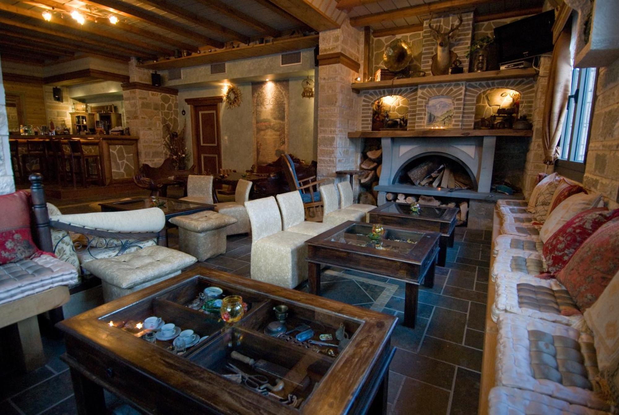 Lithos Hotel Agios Nikolaos  ภายนอก รูปภาพ